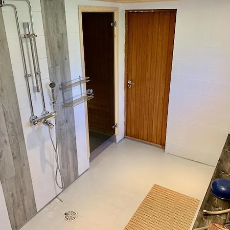 דירה Kaupunkikoti 3-room B