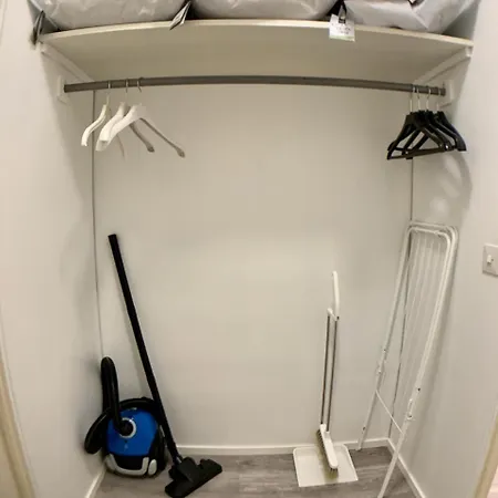 דירה Kaupunkikoti 3-room B