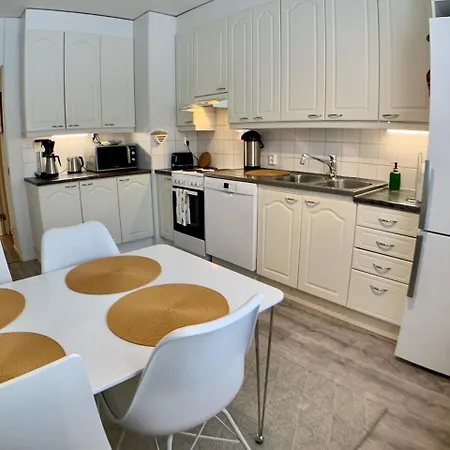 דירה Kaupunkikoti 3-room B *