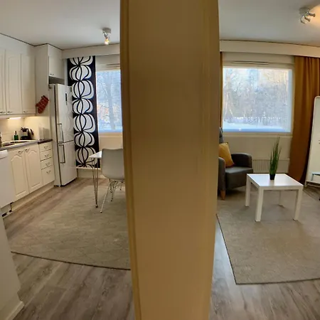 דירה Kaupunkikoti 3-room B קמי